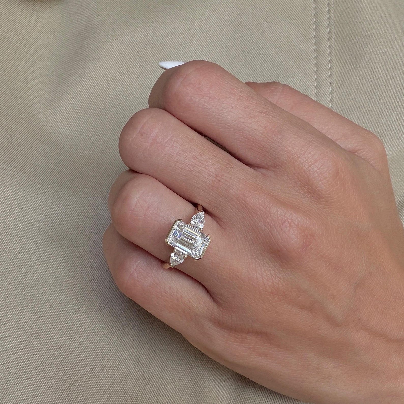 Round Halo, Pave & Split Shank Engagement Ring – 1.93 CT Lab Grown Diamond