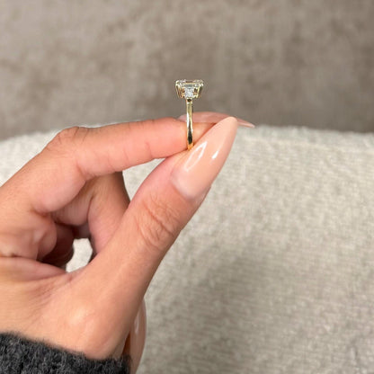 Round Halo, Pave & Split Shank Engagement Ring – 1.93 CT Lab Grown Diamond