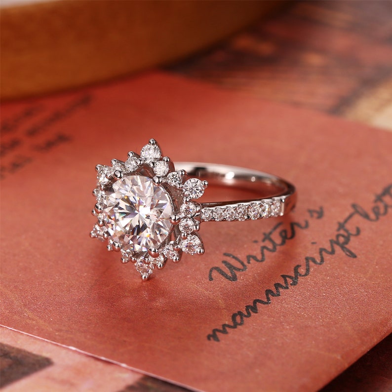 Stunning 2.0 CT Round Moissanite Engagement Ring with Cluster Pave Design