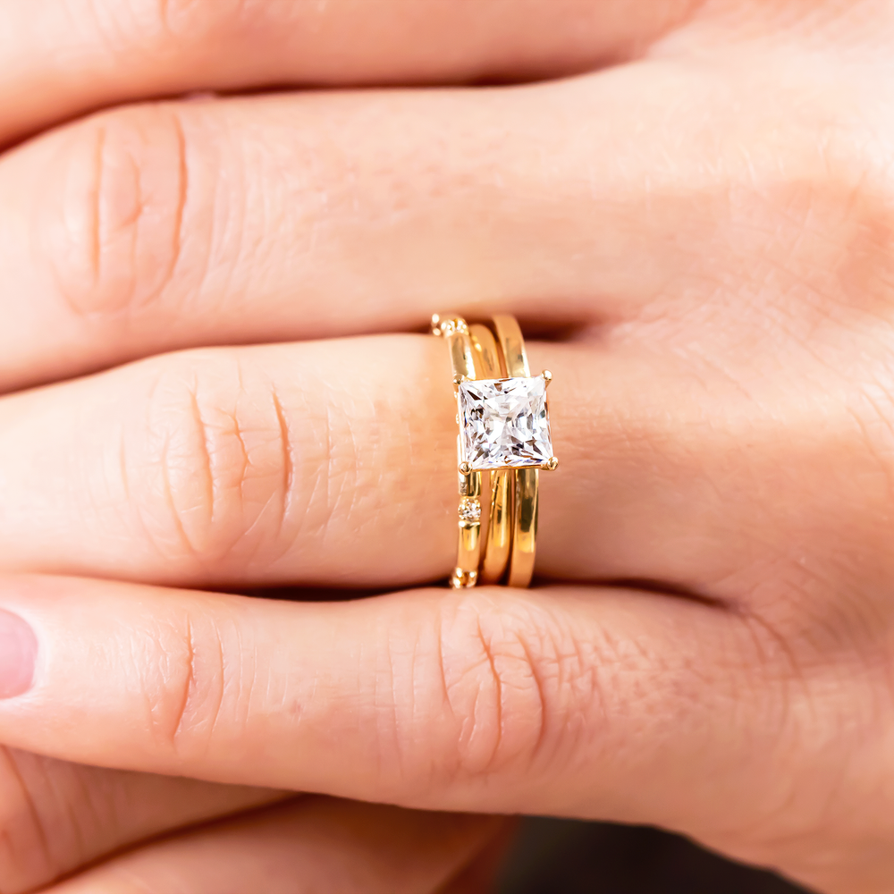 2 CT Round Three Stones Lab Grown Diamond Engagement Ring