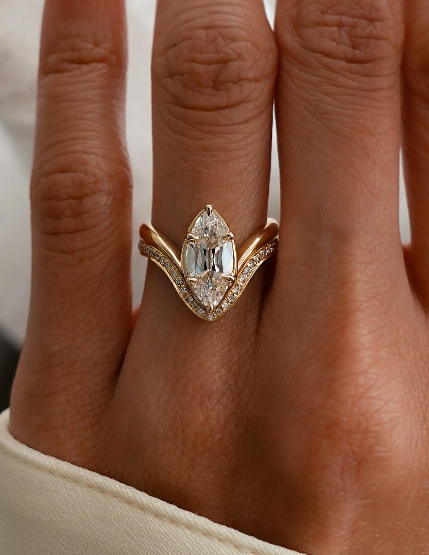 2 CT Antique Moval Lab Grown Engagement Ring with V Pave Stacking Band