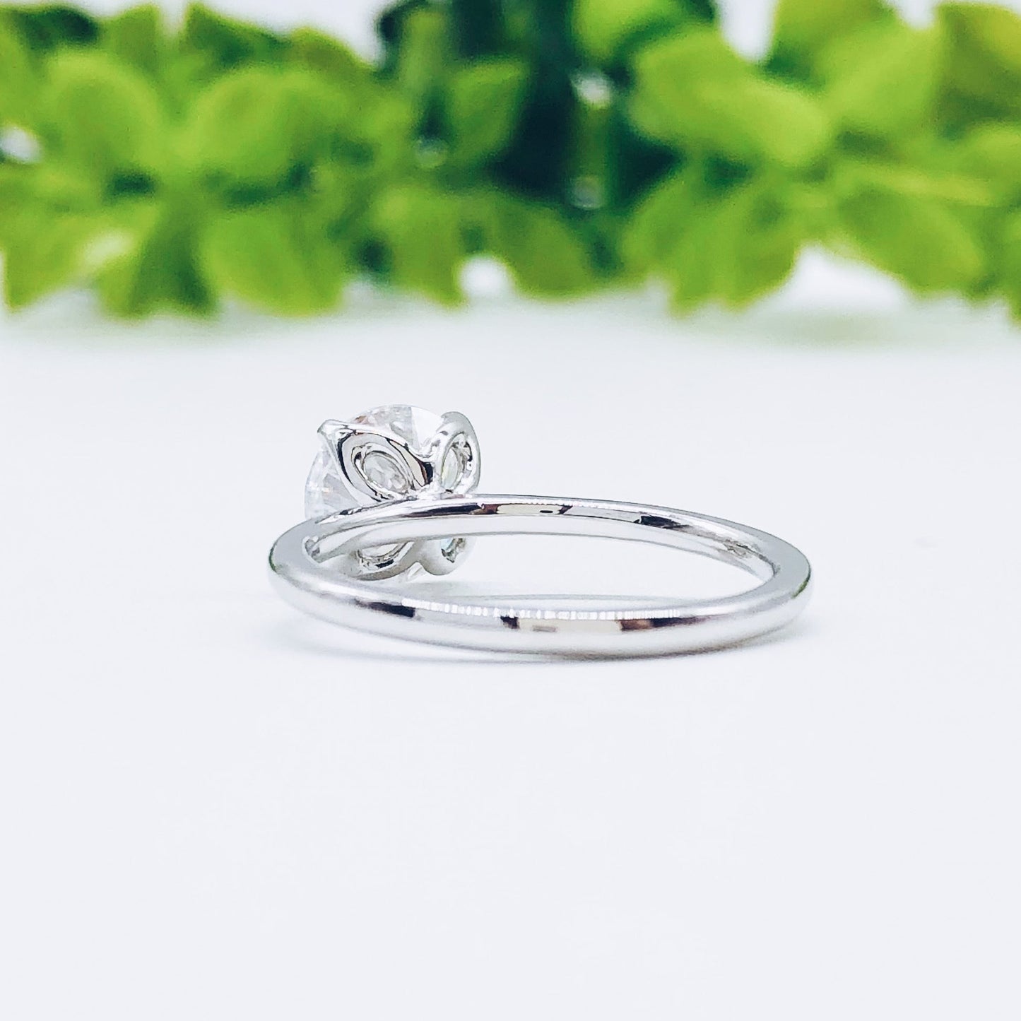 1.85 CT Round Cut Solitaire Moissanite Engagement Ring 3