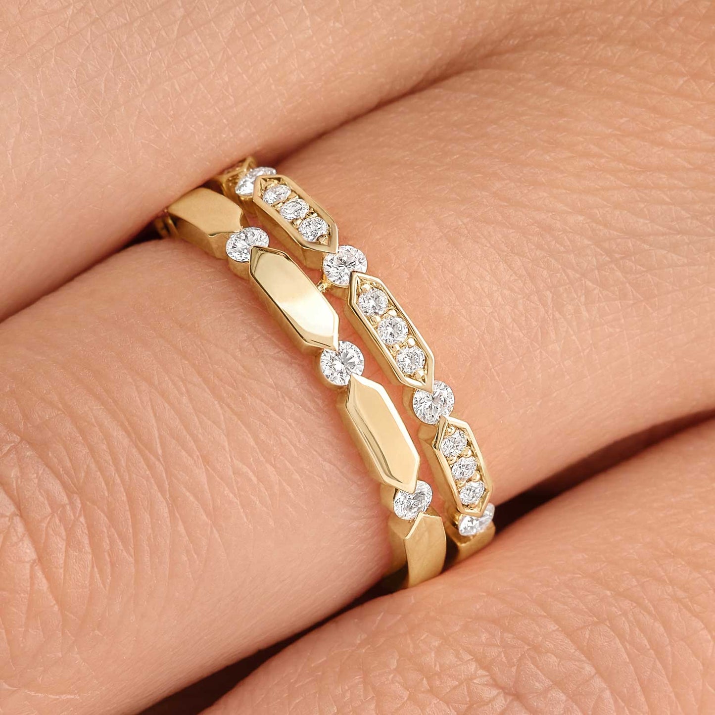 0.58 CT Round Shaped Moissanite Minimalist Wedding Bands 5