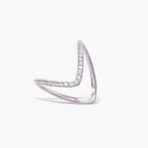 0.27 CT Round Curved CVD EF/VVS Diamond Wedding Band 1