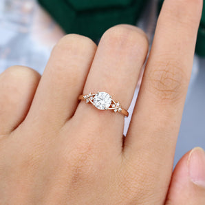 0.88 CT Round Shaped Moissanite Art Deco Engagement Ring 2