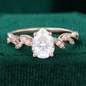 1.0 CT Pear Shaped Moissanite Vintage Engagement Ring 1