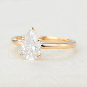 1.5 CT Pear Shaped Moissanite Solitaire Engagement Ring 2